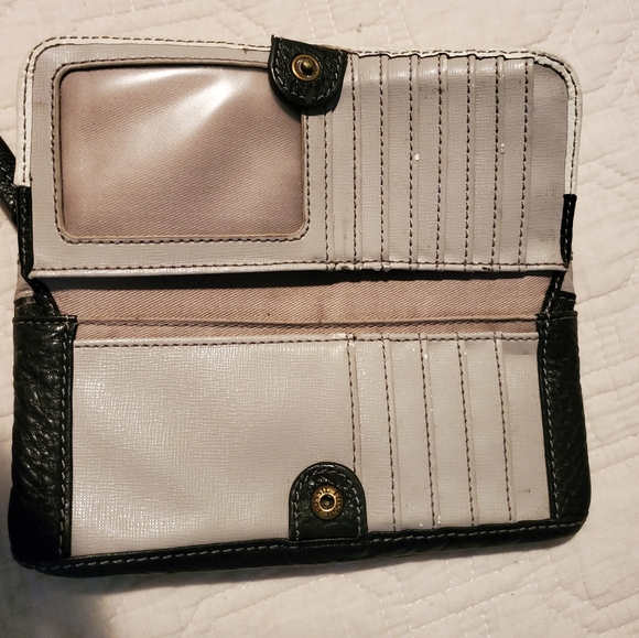 Fossil Wallet - Picture 2 of 3